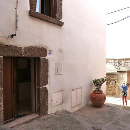 Della Contessa * Castelsardo