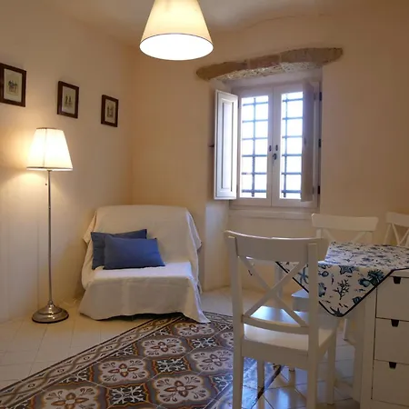 Della Contessa Apartment