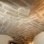 Della Contessa 아파트
