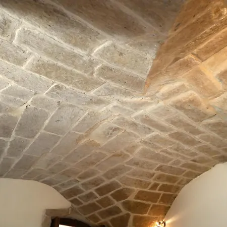Della Contessa Apartment
