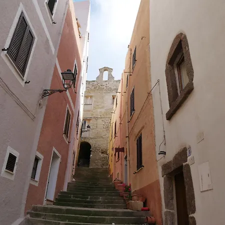 Della Contessa *